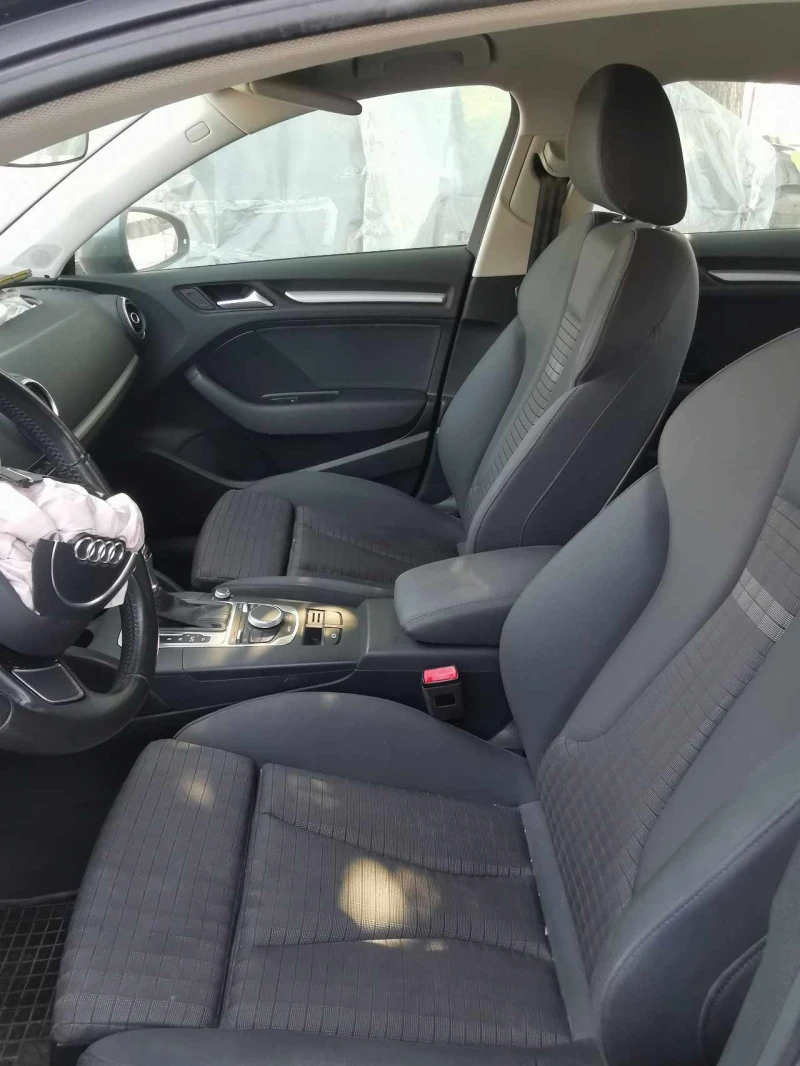 Audi A3 1.6 tdi, снимка 15 - Автомобили и джипове - 46917486