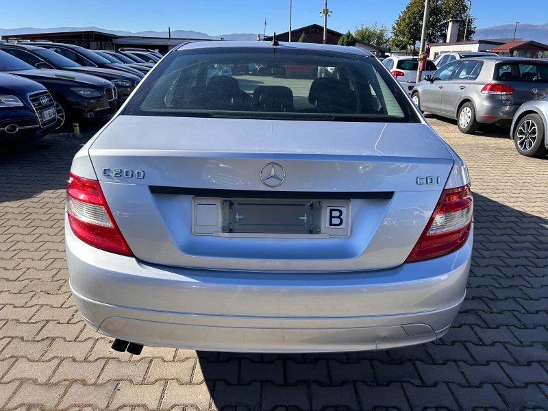 Mercedes-Benz C 200 CDI EURO 4 ЛИЗИНГ, снимка 7 - Автомобили и джипове - 47434013