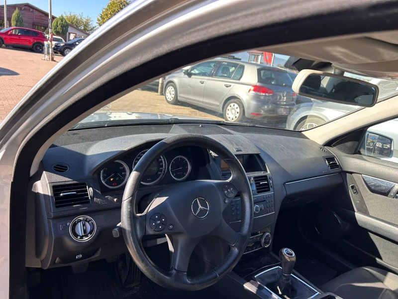 Mercedes-Benz C 200 CDI EURO 4 ЛИЗИНГ, снимка 11 - Автомобили и джипове - 47434013