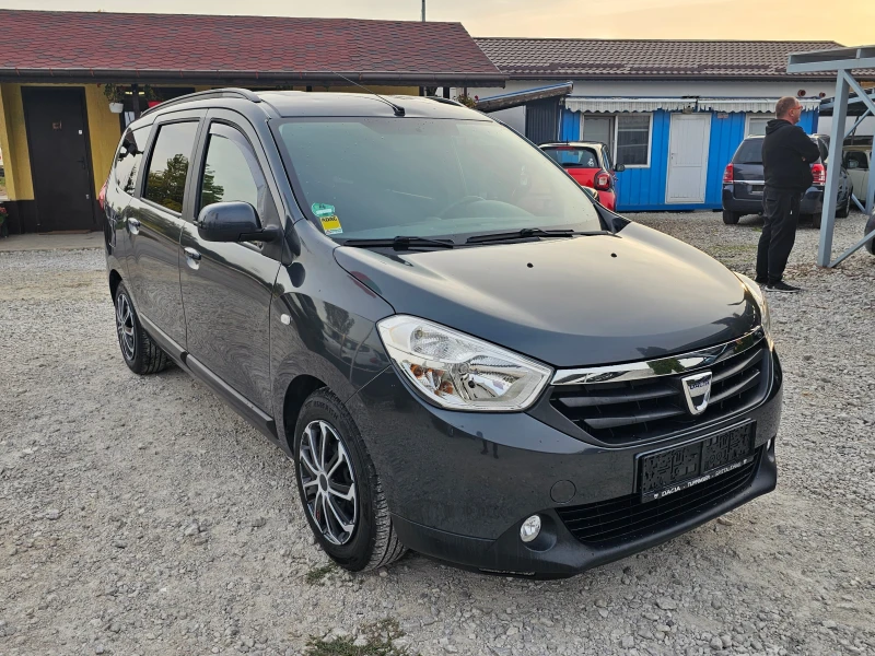 Dacia Lodgy 1.5 DCI   ЕВРО 5b! ! КЛИМАТИК ! ! НАВИГАЦИЯ, снимка 7 - Автомобили и джипове - 47789109