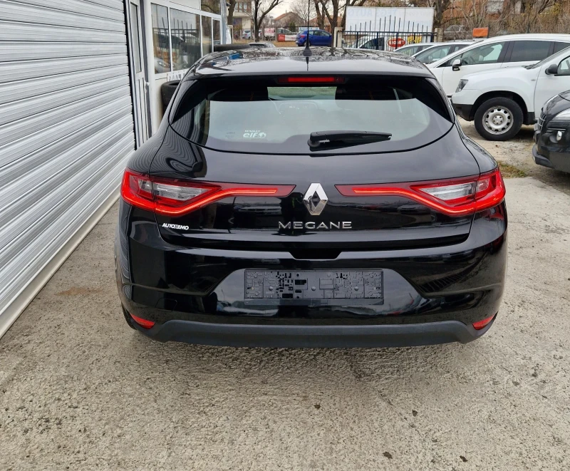 Renault Megane 1.5DCi 90к.с., снимка 4 - Автомобили и джипове - 48115040