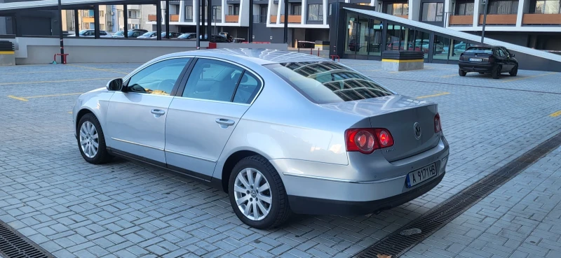 VW Passat 2.0 TDI , снимка 9 - Автомобили и джипове - 48742335