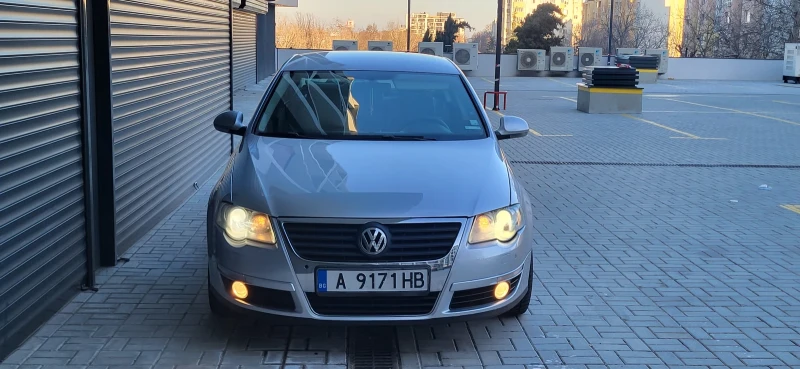 VW Passat 2.0 TDI , снимка 7 - Автомобили и джипове - 48742335