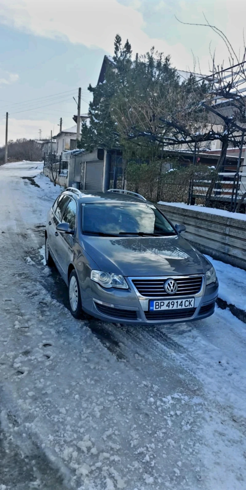 VW Passat, снимка 1 - Автомобили и джипове - 49244738