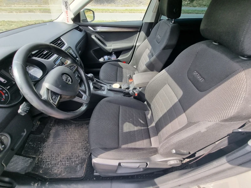 Skoda Octavia Scout 2.0 184 коня, снимка 9 - Автомобили и джипове - 52040729