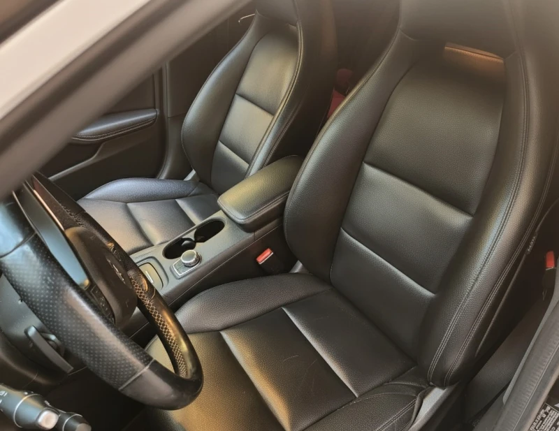 Mercedes-Benz CLA 250, снимка 9 - Автомобили и джипове - 51568635