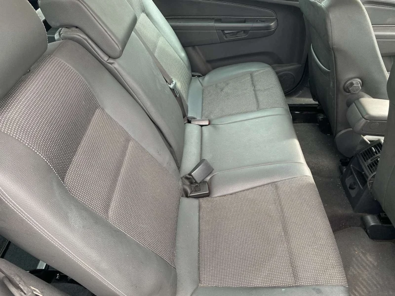 Opel Zafira 1.9 CDTI 7 mesta 103000km, снимка 11 - Автомобили и джипове - 52478137