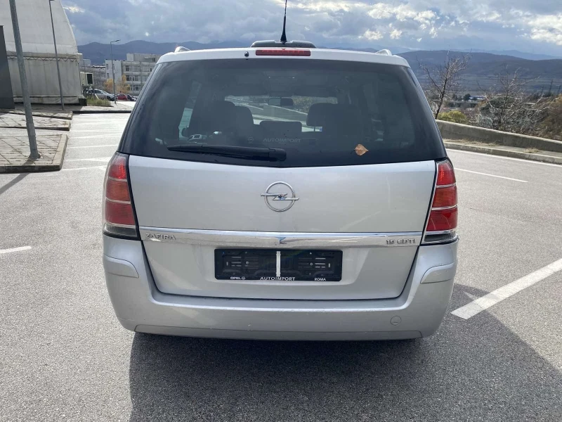 Opel Zafira 1.9 CDTI 7 mesta 103000km, снимка 5 - Автомобили и джипове - 52478137
