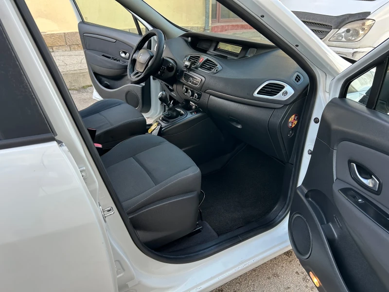 Renault Scenic 1.6i 110k.c. СТАРИЯ МОТОР, снимка 10 - Автомобили и джипове - 53024117