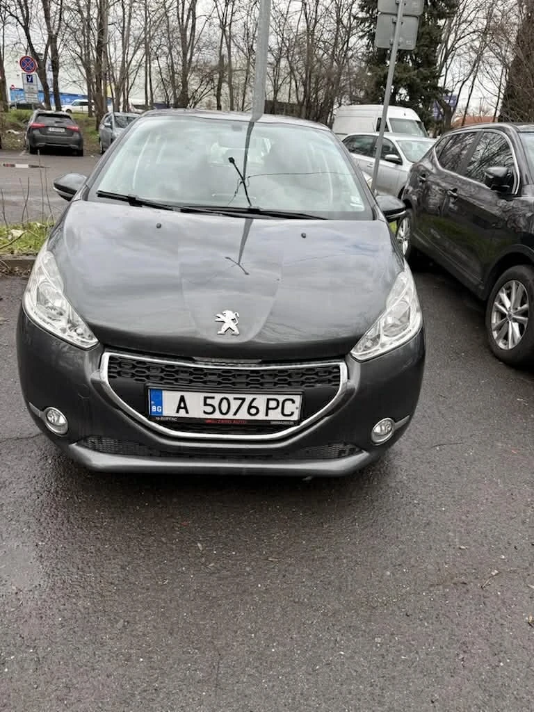 Peugeot 208 Хечбек