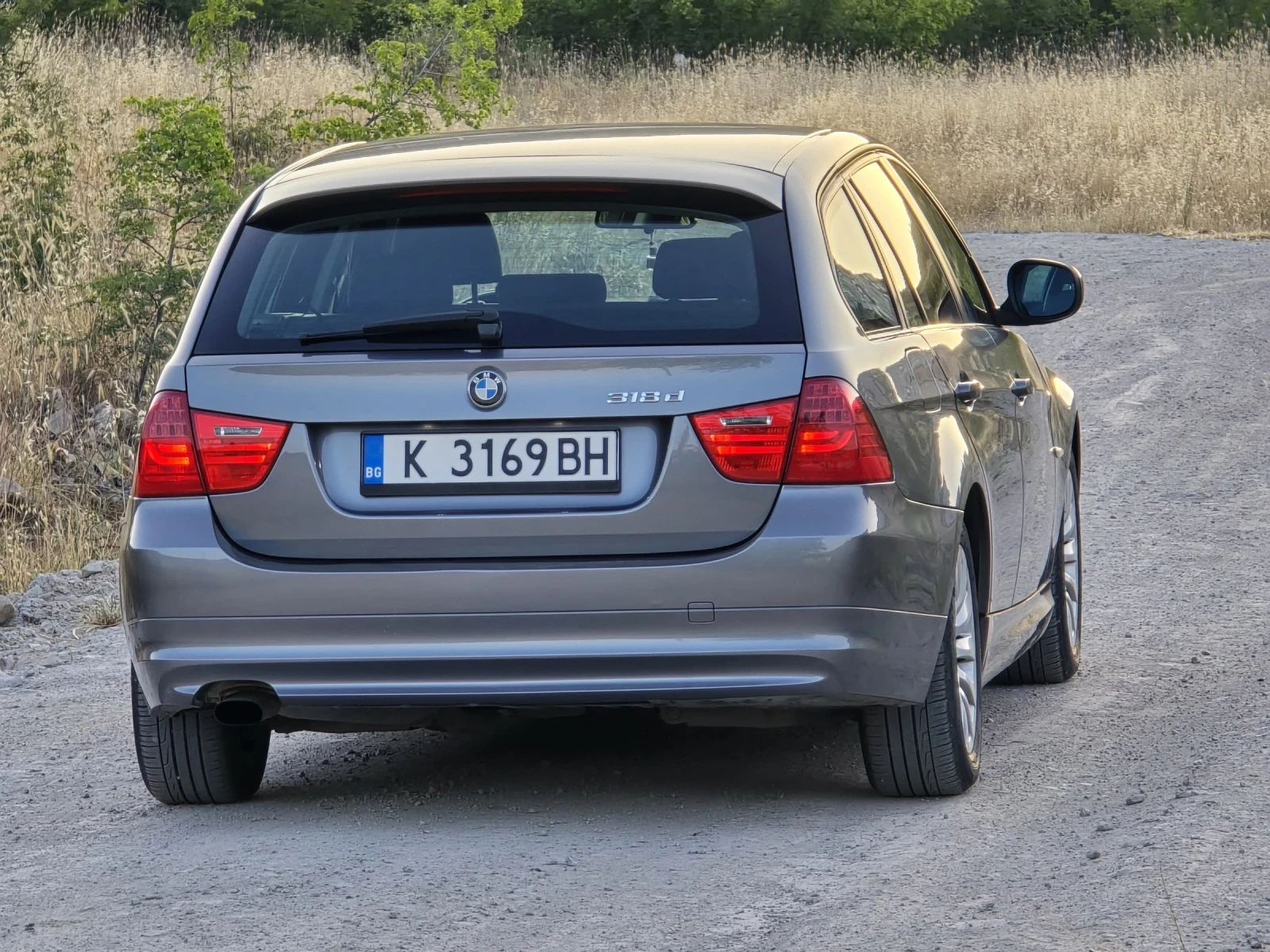 BMW 318 318d - изображение 7