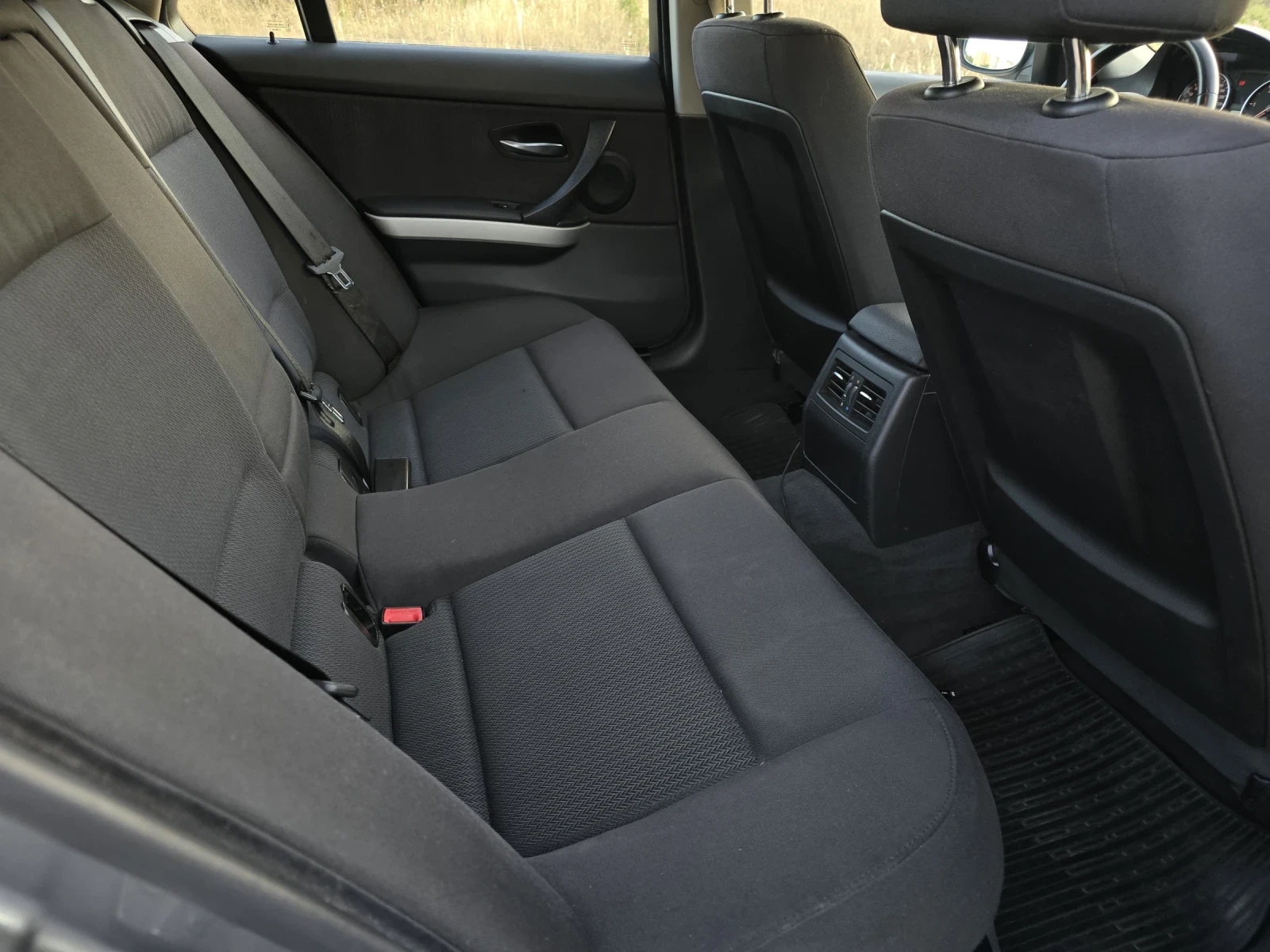 BMW 318 318d | Mobile.bg   11