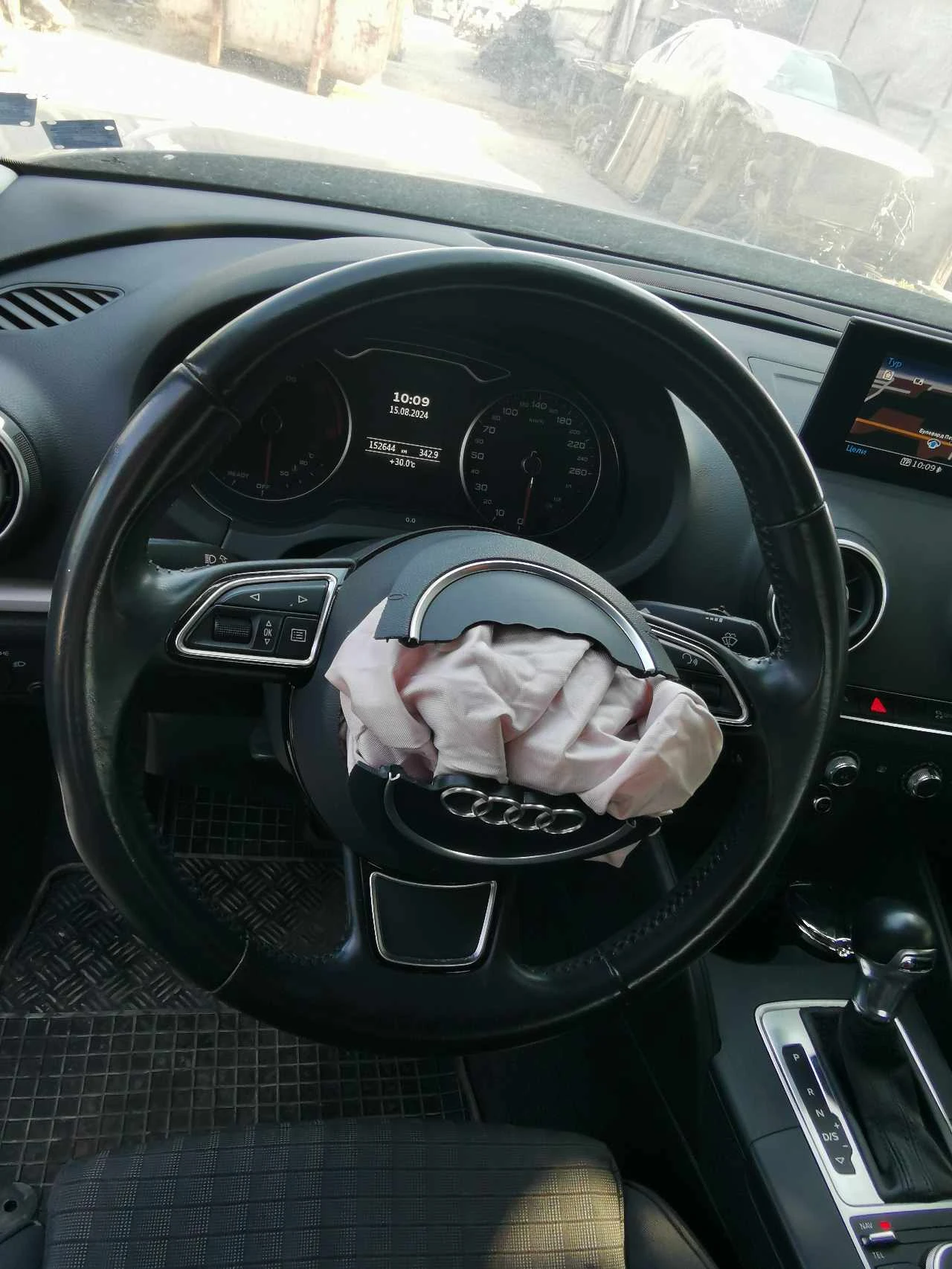 Audi A3 1.6 tdi | Mobile.bg   12