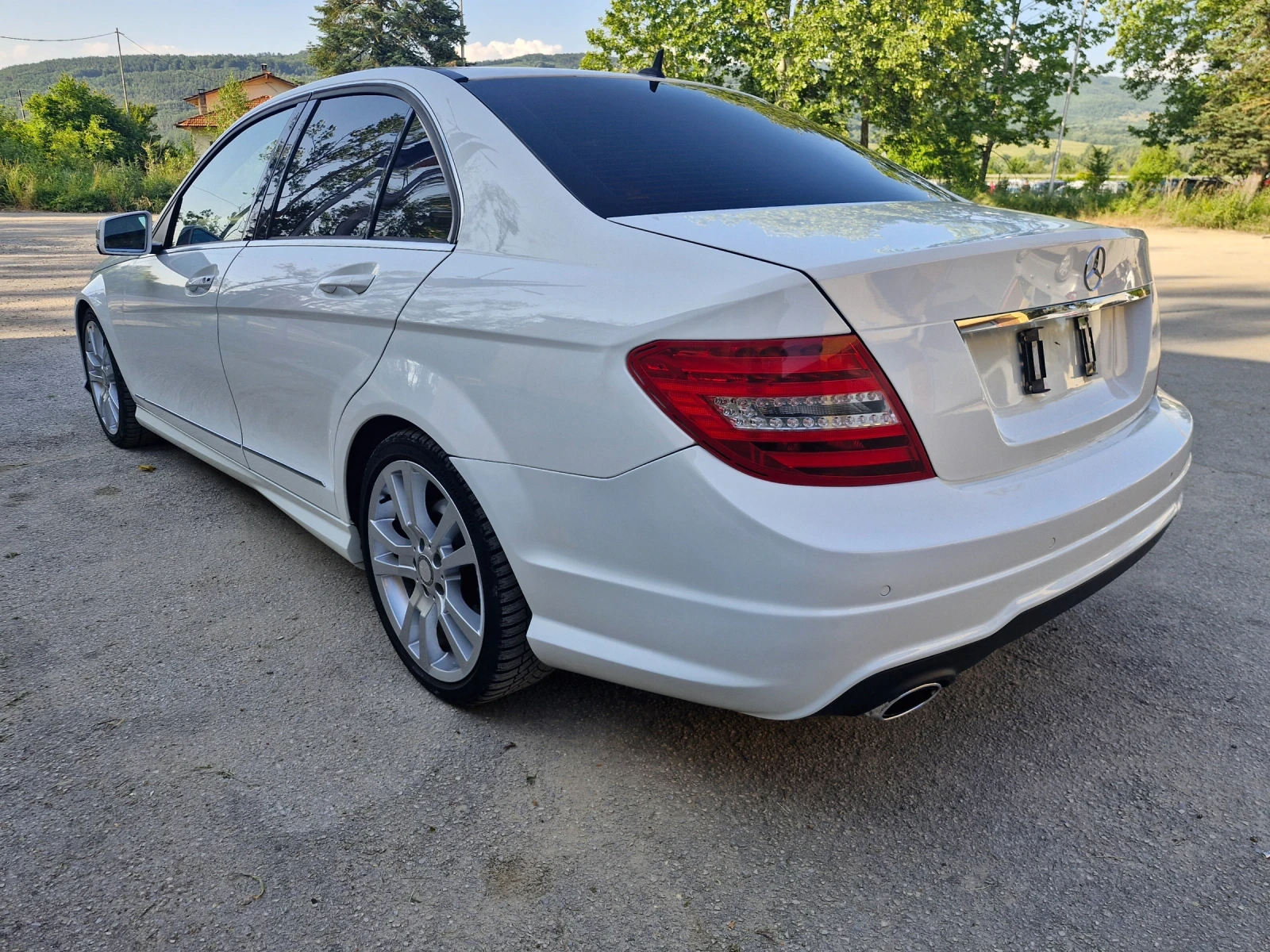 Mercedes-Benz C 220 204ps* NAVI* PDC* КОЖА* FACE* AMG* F1* TUV  - изображение 3
