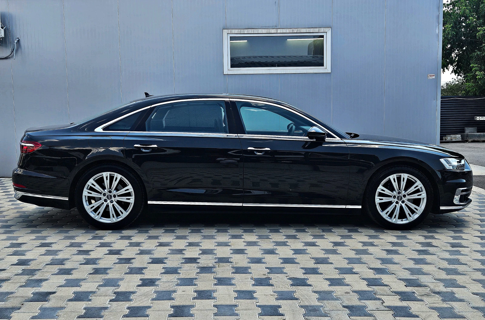 Audi A8 L/50TDI/TVx3/DISTR/PANO/3D CAM/4D BANG/HUD/ОБД/LIZ - изображение 4