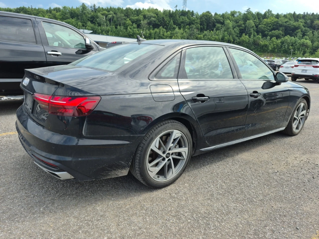 Audi A4 KOMFORT - изображение 8