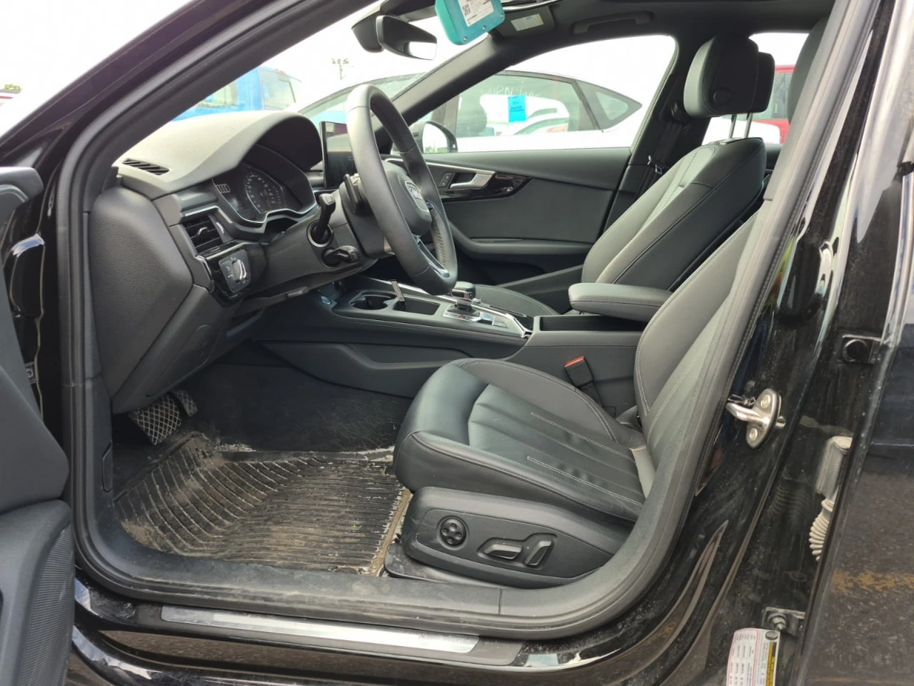 Audi A4 KOMFORT - изображение 3