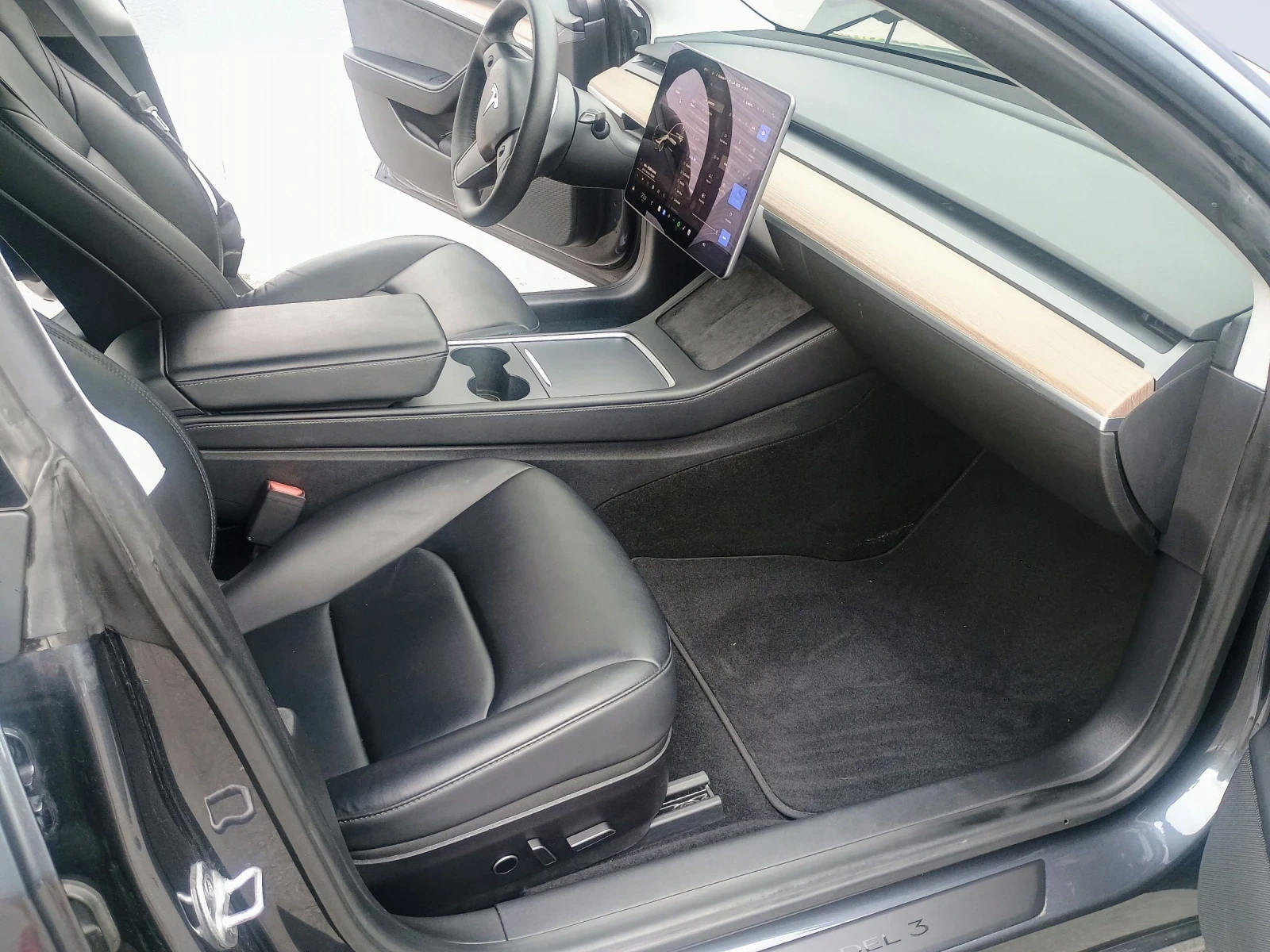 Tesla Model 3 4x4 long range , ����������� CCS ���������� | Mobile.bg � ����������� 11