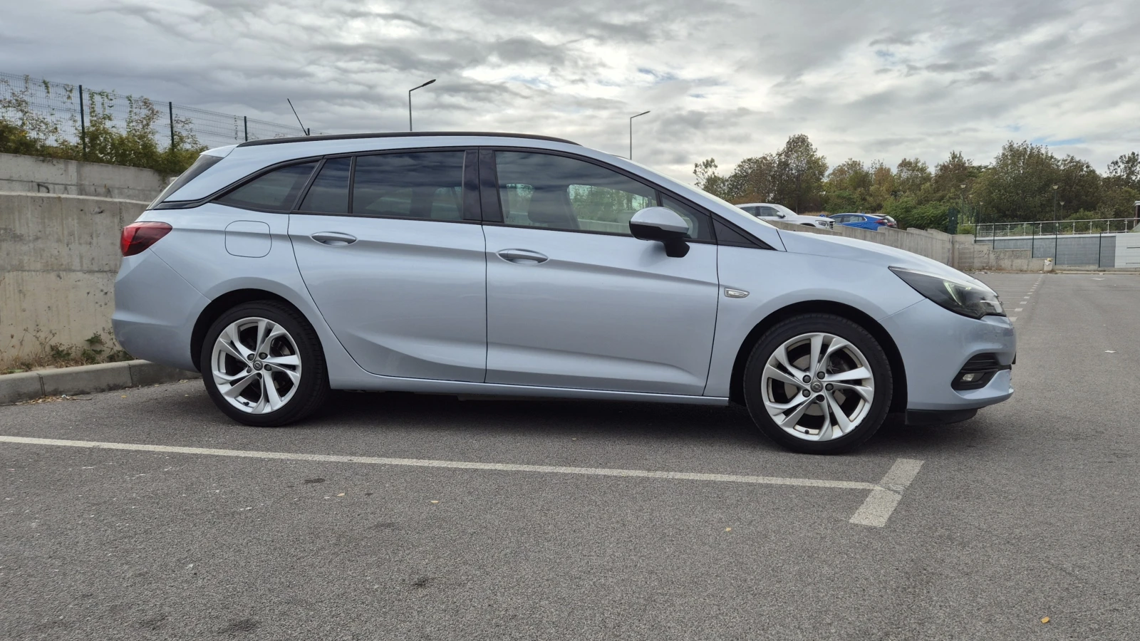 Opel Astra GS Line - изображение 5