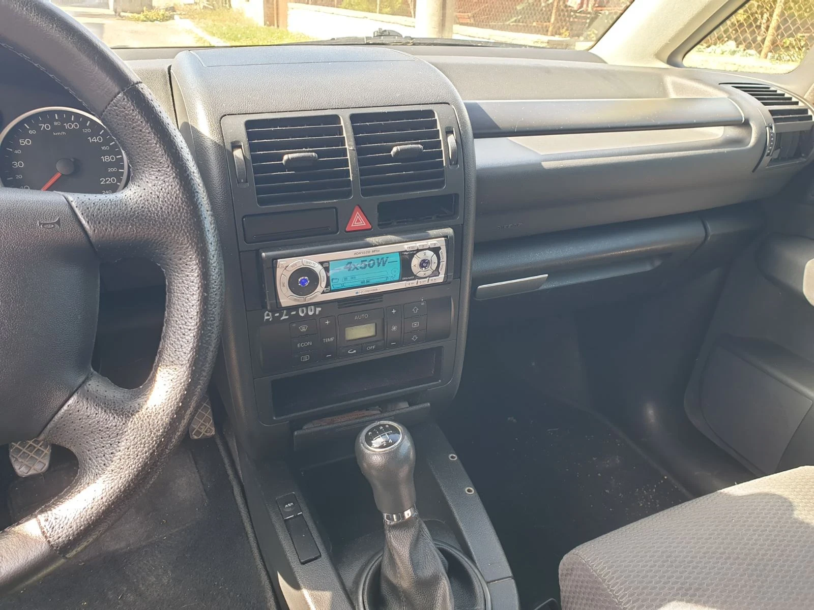 Audi A2 1.6FSI - изображение 8