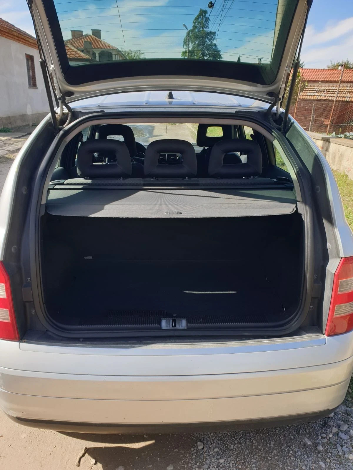 Audi A2 1.6FSI - изображение 4