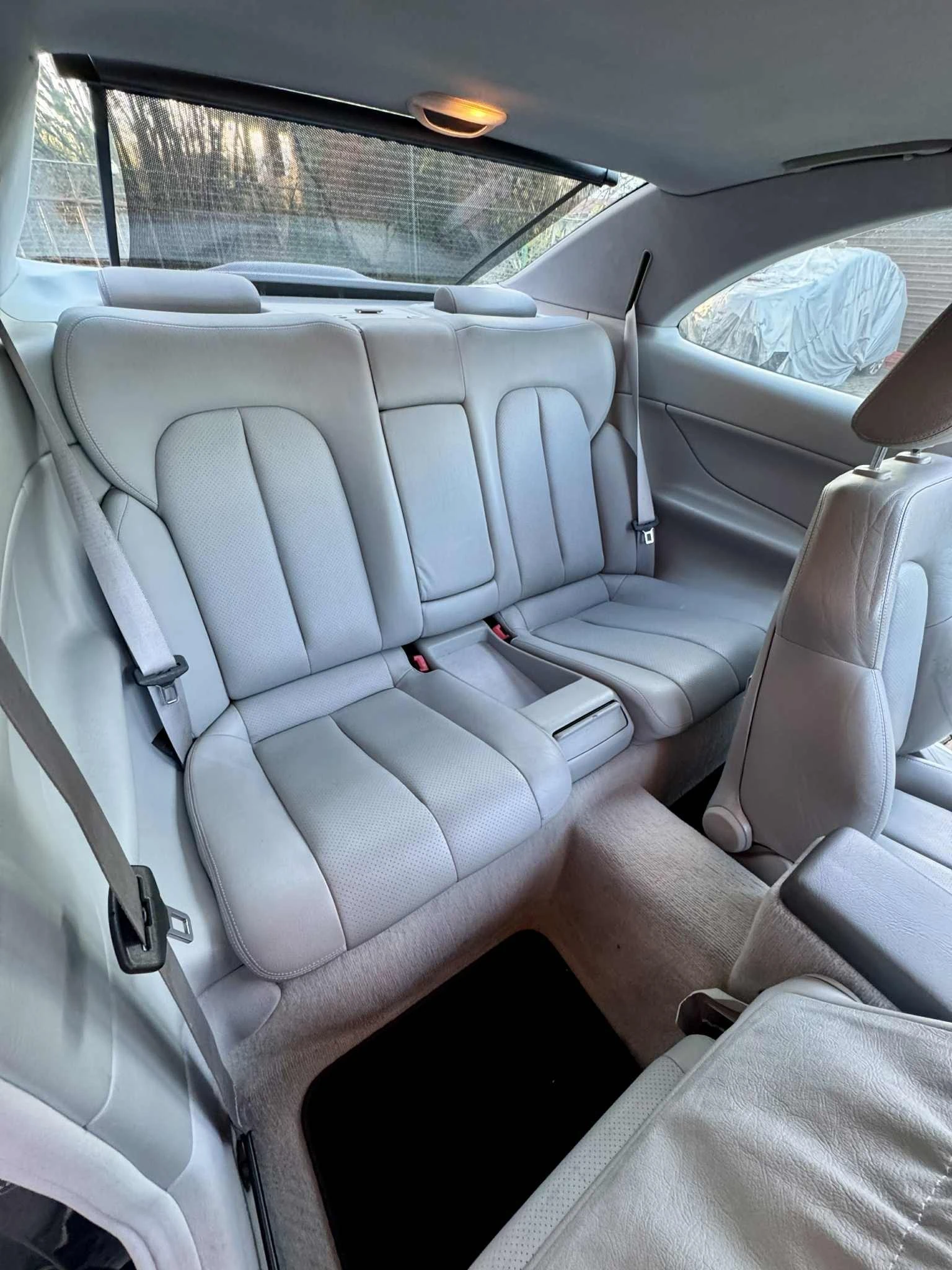 Mercedes-Benz CLK 320 - изображение 8