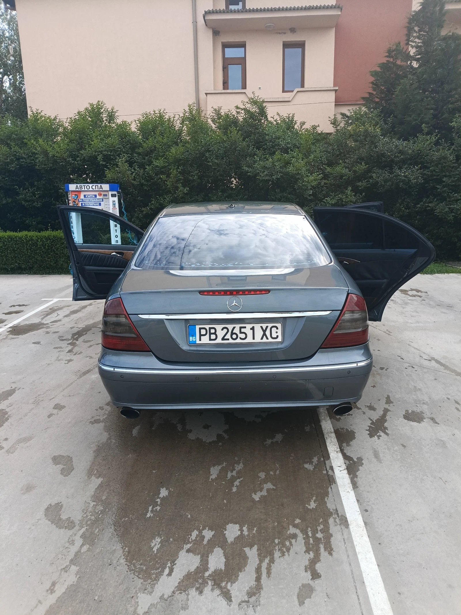 Mercedes-Benz E 280 Седан - изображение 8