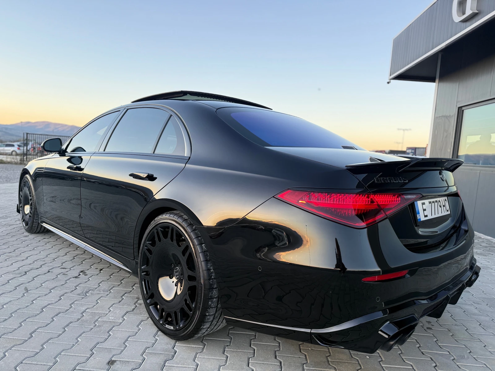 Mercedes-Benz S 580 5.8 V8 4 matic 503 ks Собствен лизинг  - изображение 7