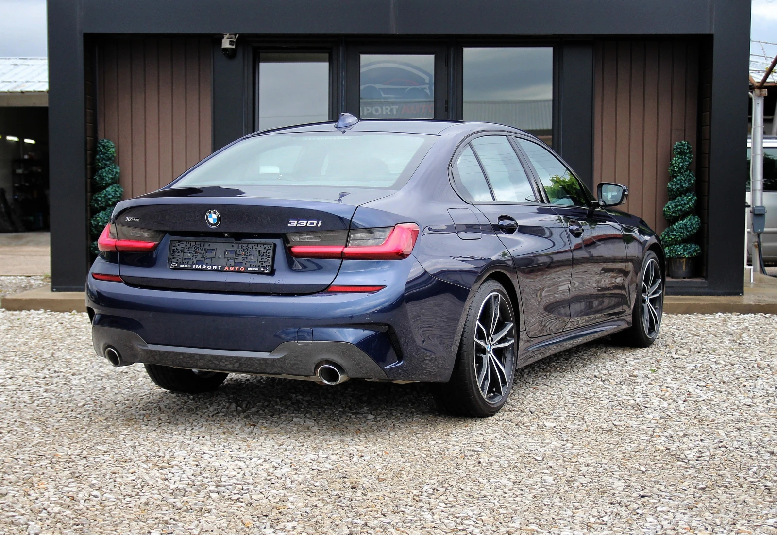 BMW 330 XI* M SPORT* 360* , снимка 6 - Автомобили и джипове - 53402277