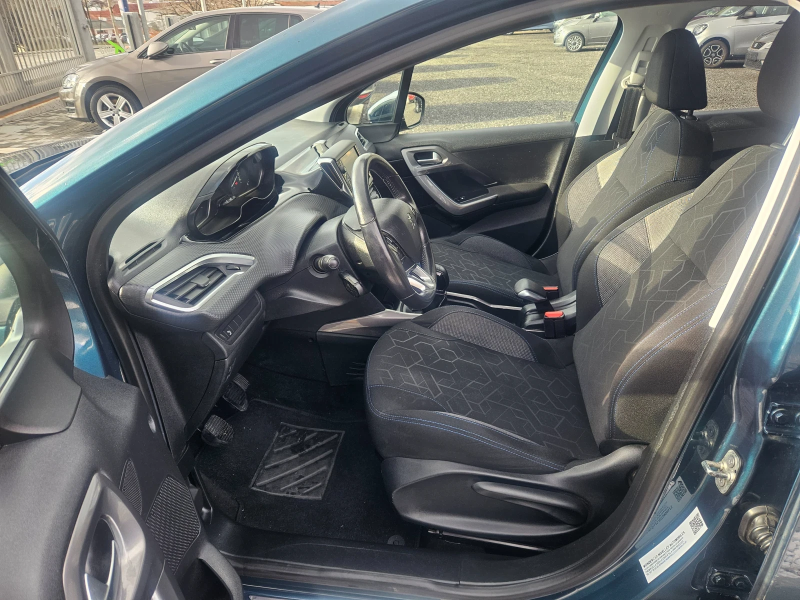 Peugeot 2008 1.6HDI  - изображение 8