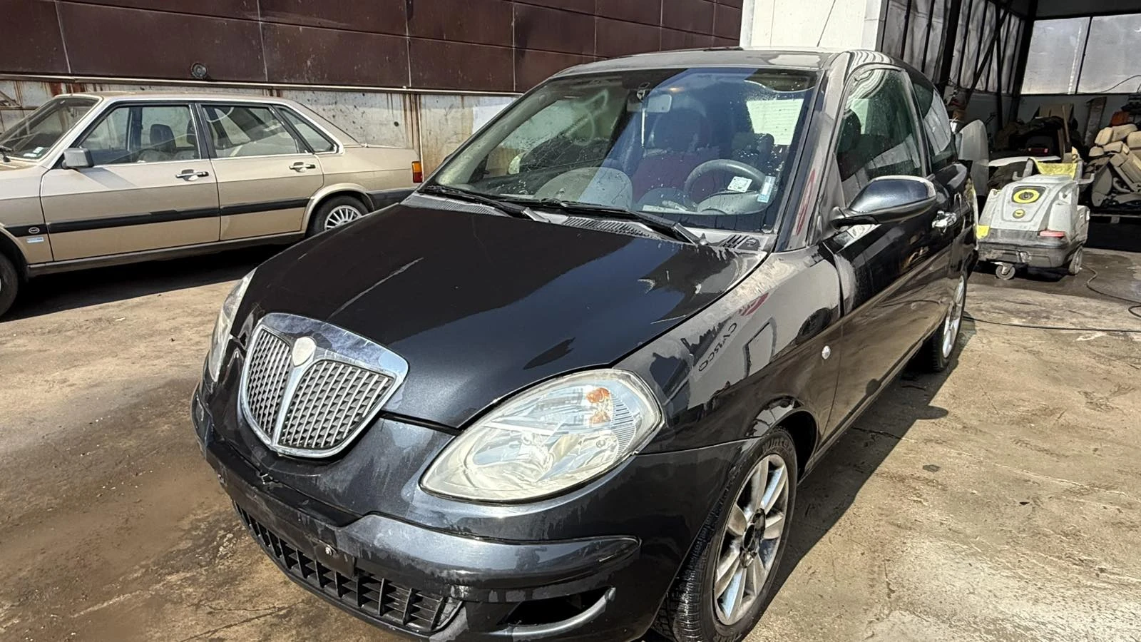 Lancia Ypsilon, снимка 5 - Автомобили и джипове - 53784828