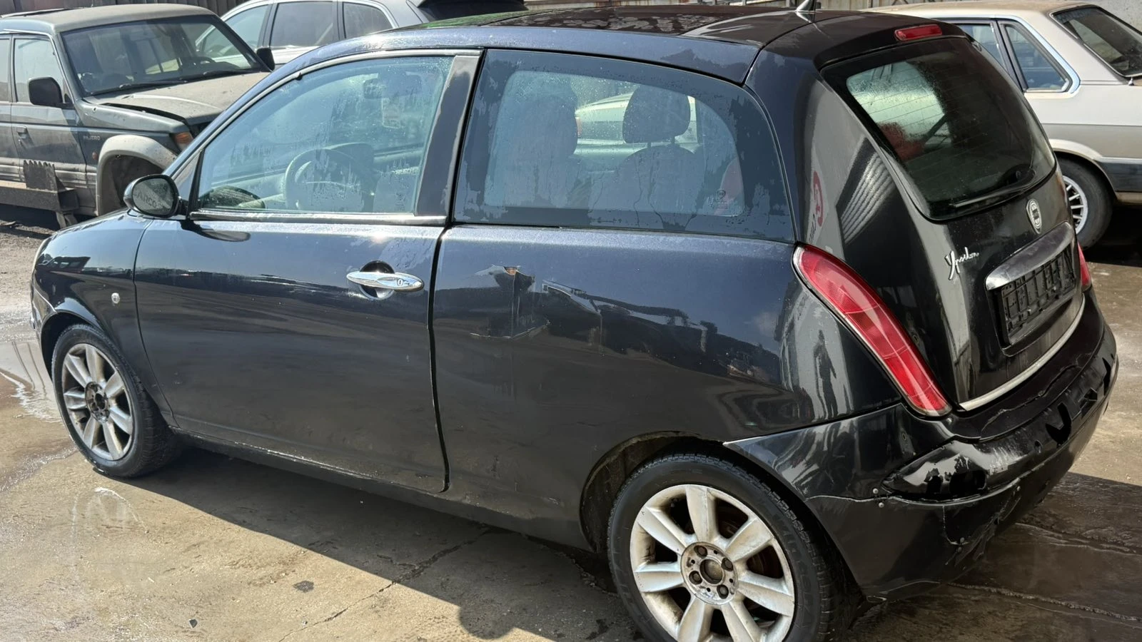 Lancia Ypsilon, снимка 4 - Автомобили и джипове - 53784828