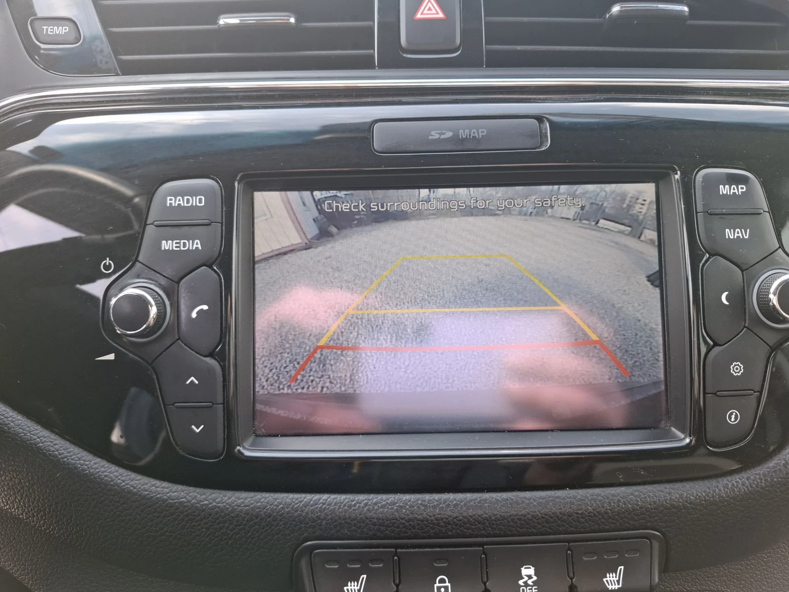 Kia Ceed 1.4, снимка 12 - Автомобили и джипове - 53877846