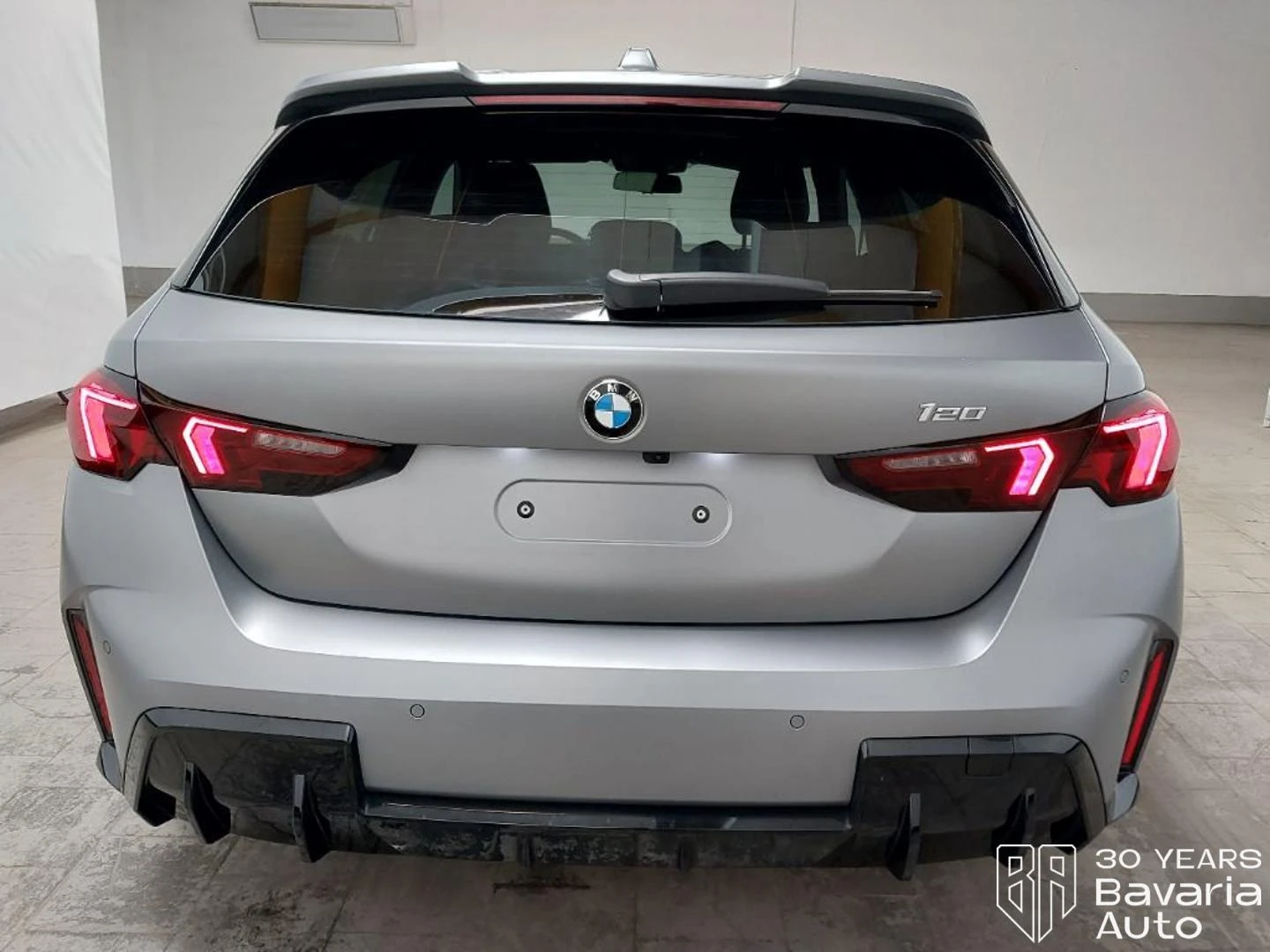 BMW 120 M Sport Paket, снимка 3 - Автомобили и джипове - 54744935