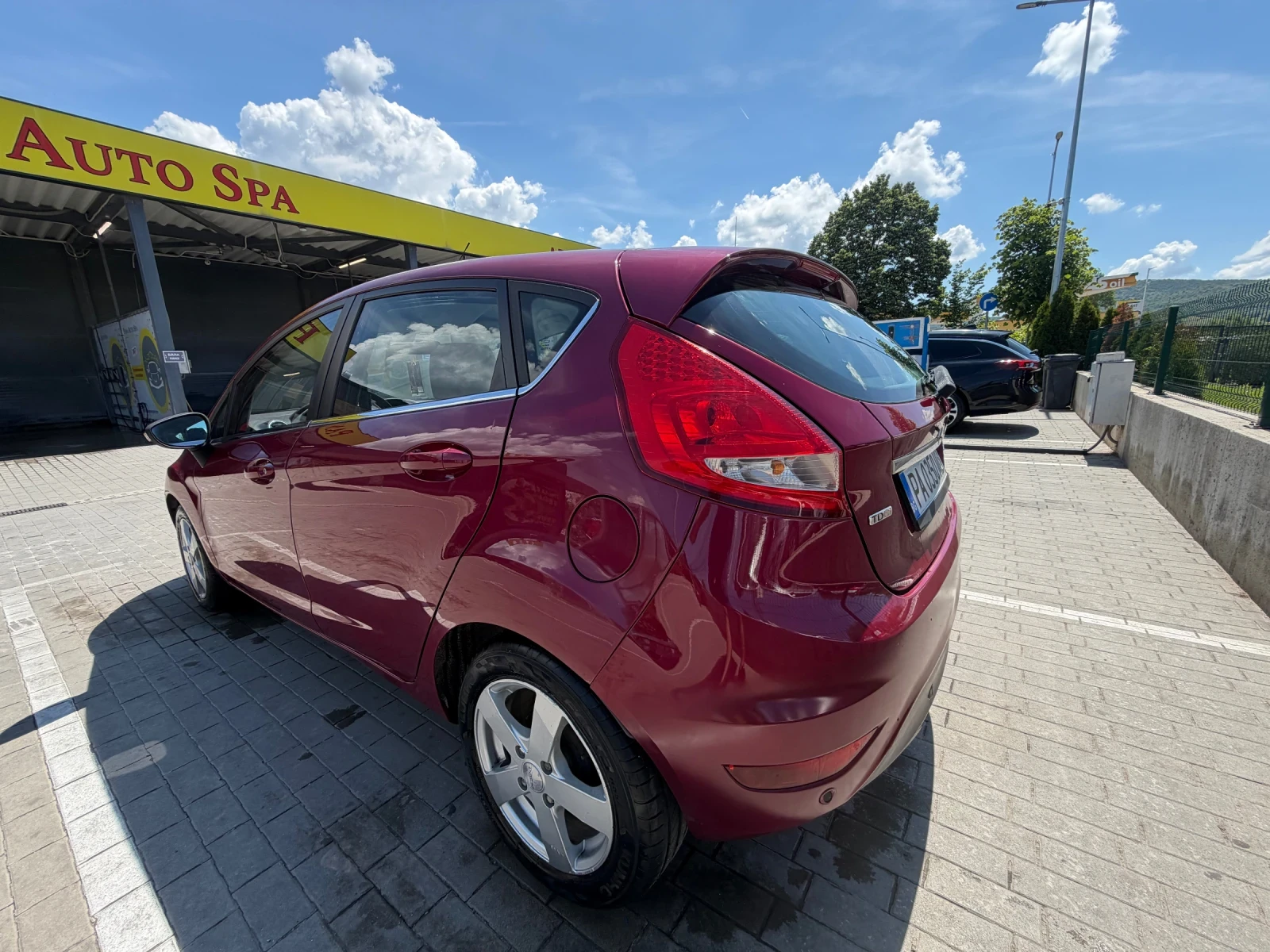 Ford Fiesta 1.4 , снимка 6 - Автомобили и джипове - 54999144