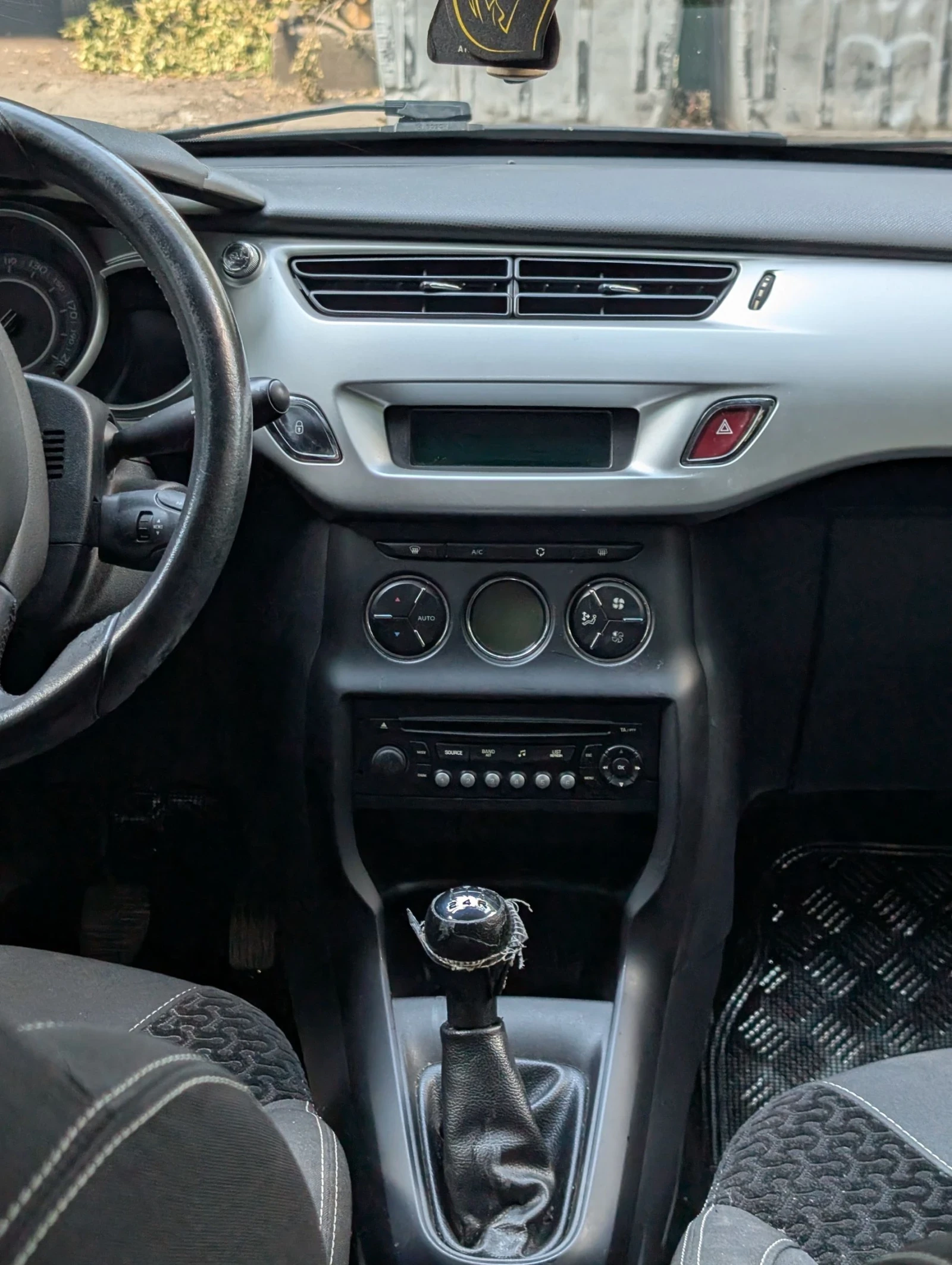 Citroen C3, снимка 4 - Автомобили и джипове - 55001725