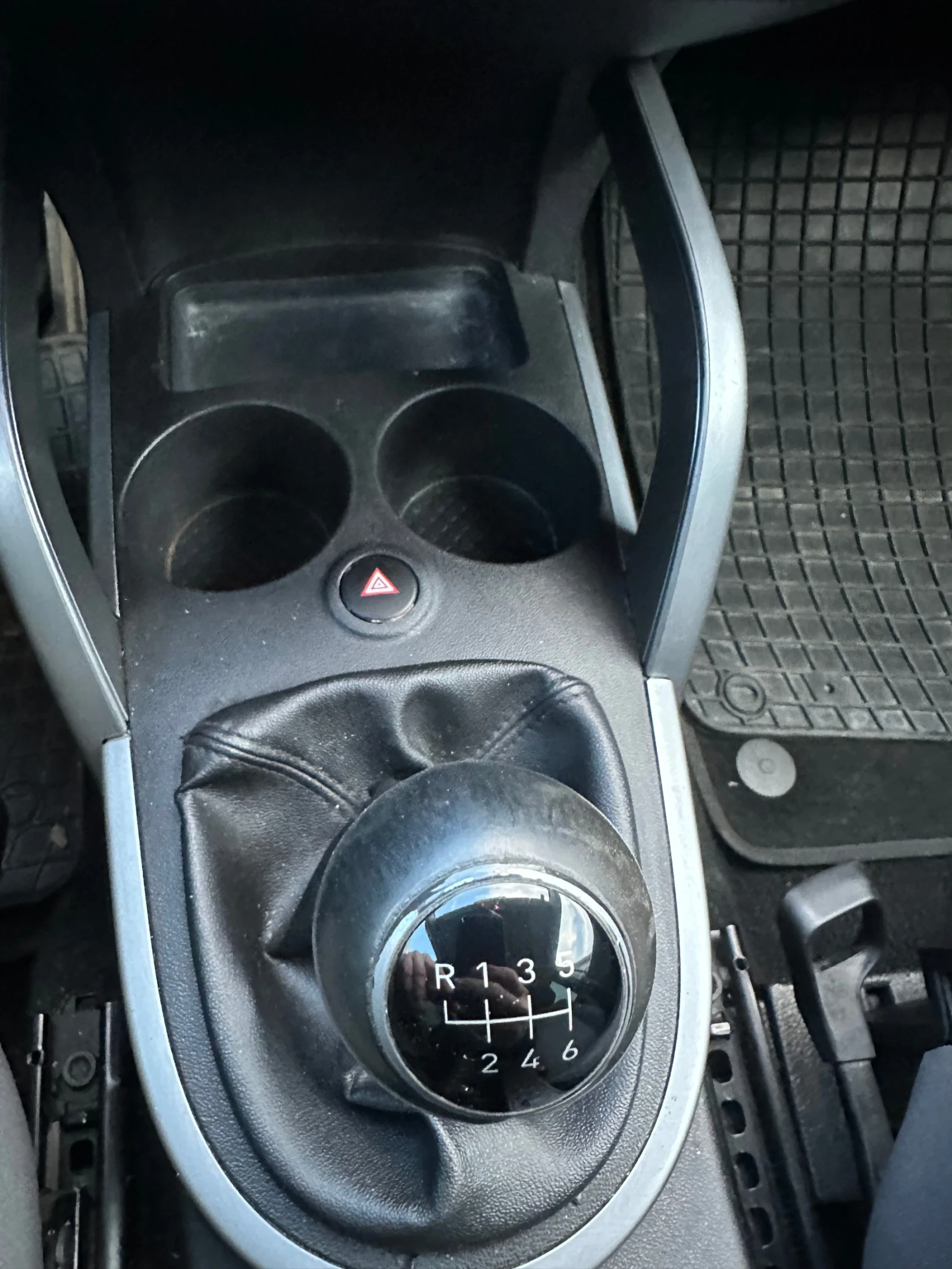Seat Altea Altea XL 1.2 105k, снимка 11 - Автомобили и джипове - 55014464