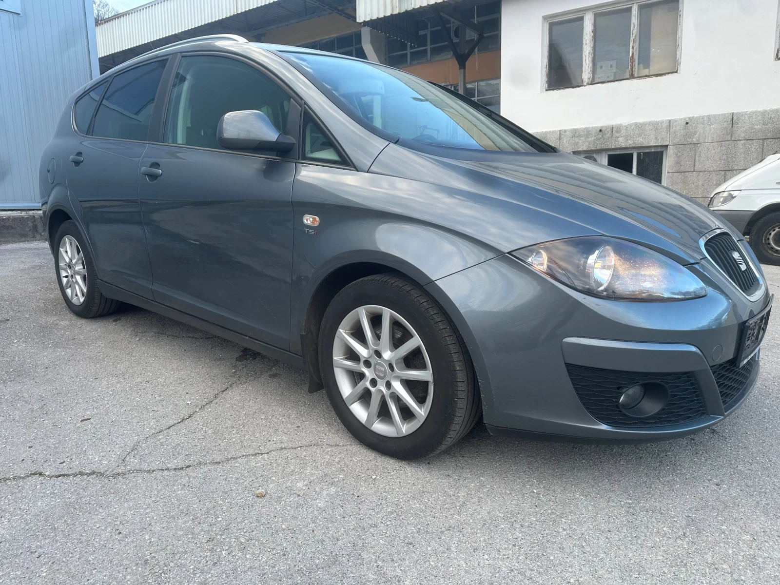 Seat Altea Altea XL 1.2 105k, снимка 5 - Автомобили и джипове - 55014464