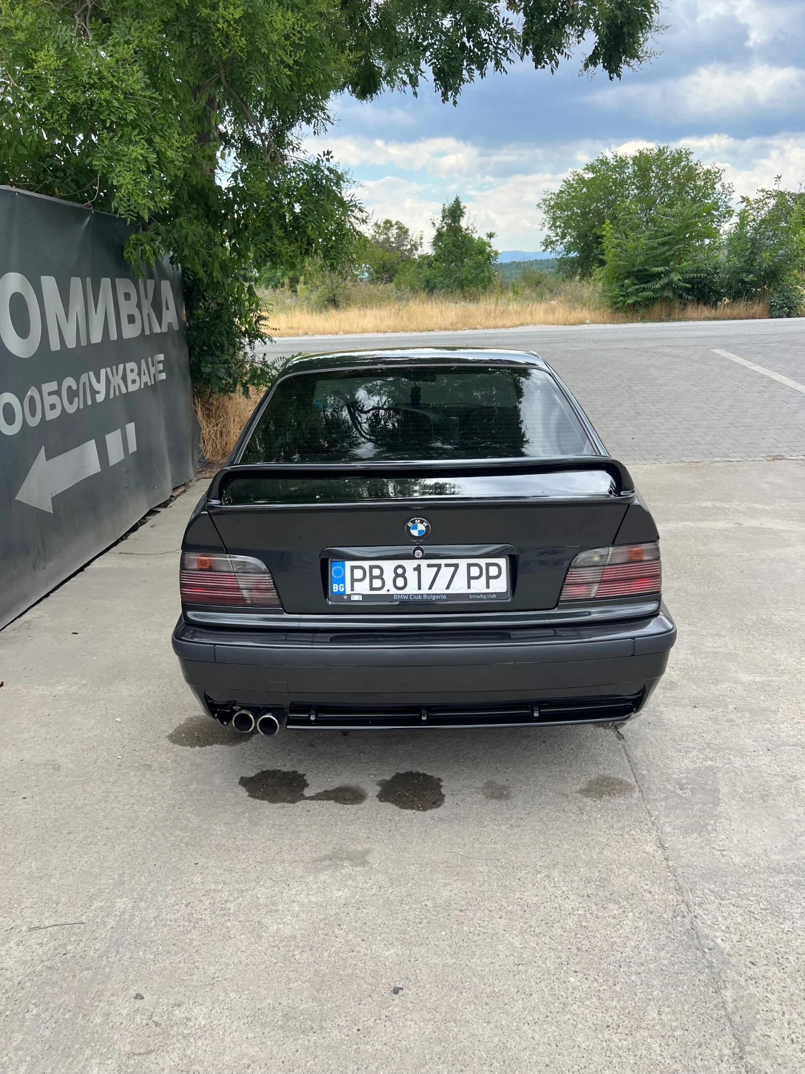 BMW 318, снимка 7 - Автомобили и джипове - 55161672