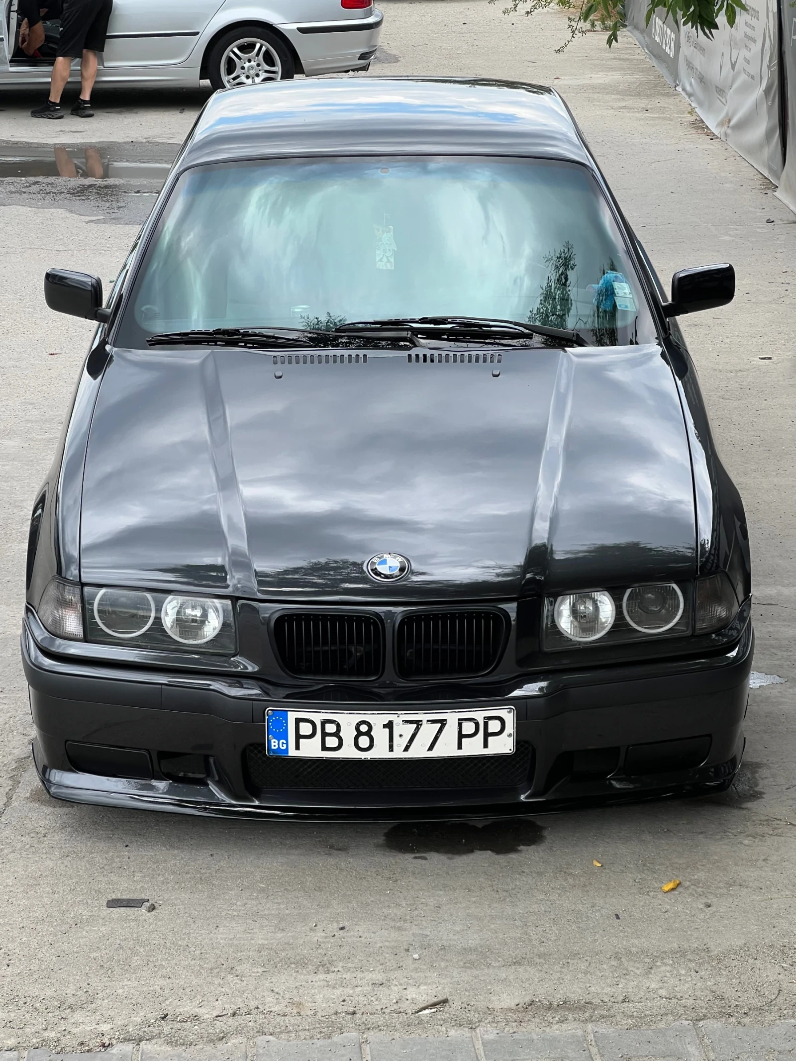 BMW 318, снимка 2 - Автомобили и джипове - 55161672