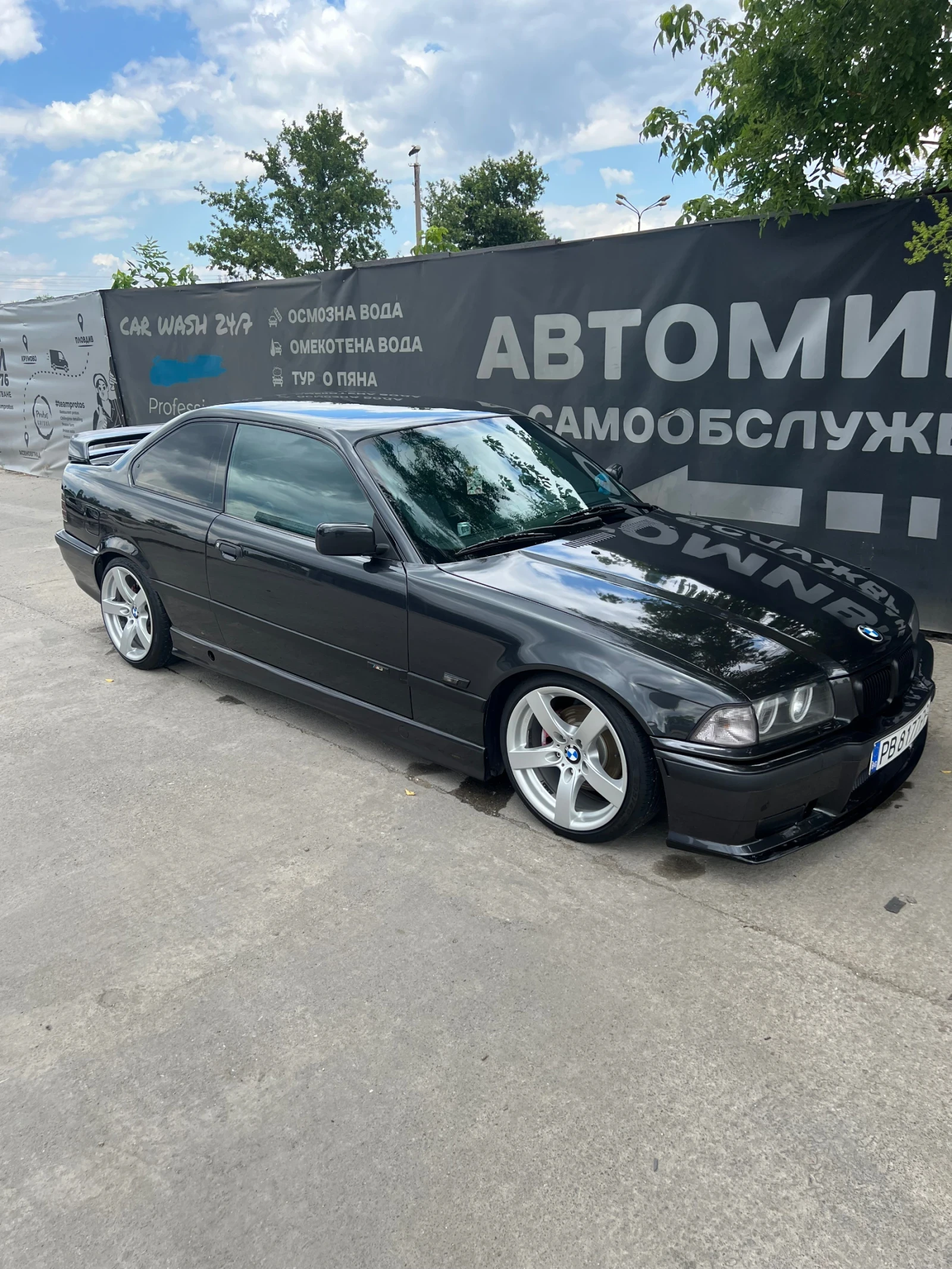 BMW 318, снимка 3 - Автомобили и джипове - 55161672