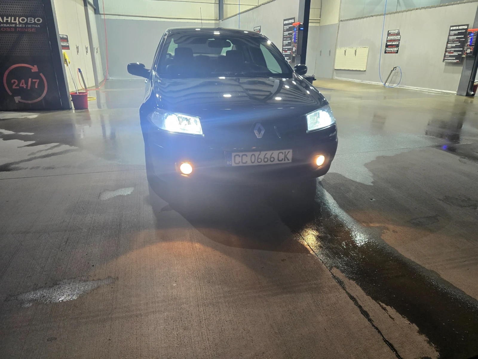 Renault Megane, снимка 2 - Автомобили и джипове - 55277246