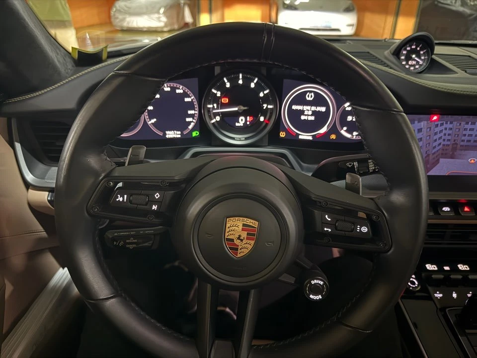 Porsche Carrera Carrera* KEYLESS* ПОДГРЕВ ВОЛАН* КРАЙНА ЦЕНА, снимка 6 - Автомобили и джипове - 55336516