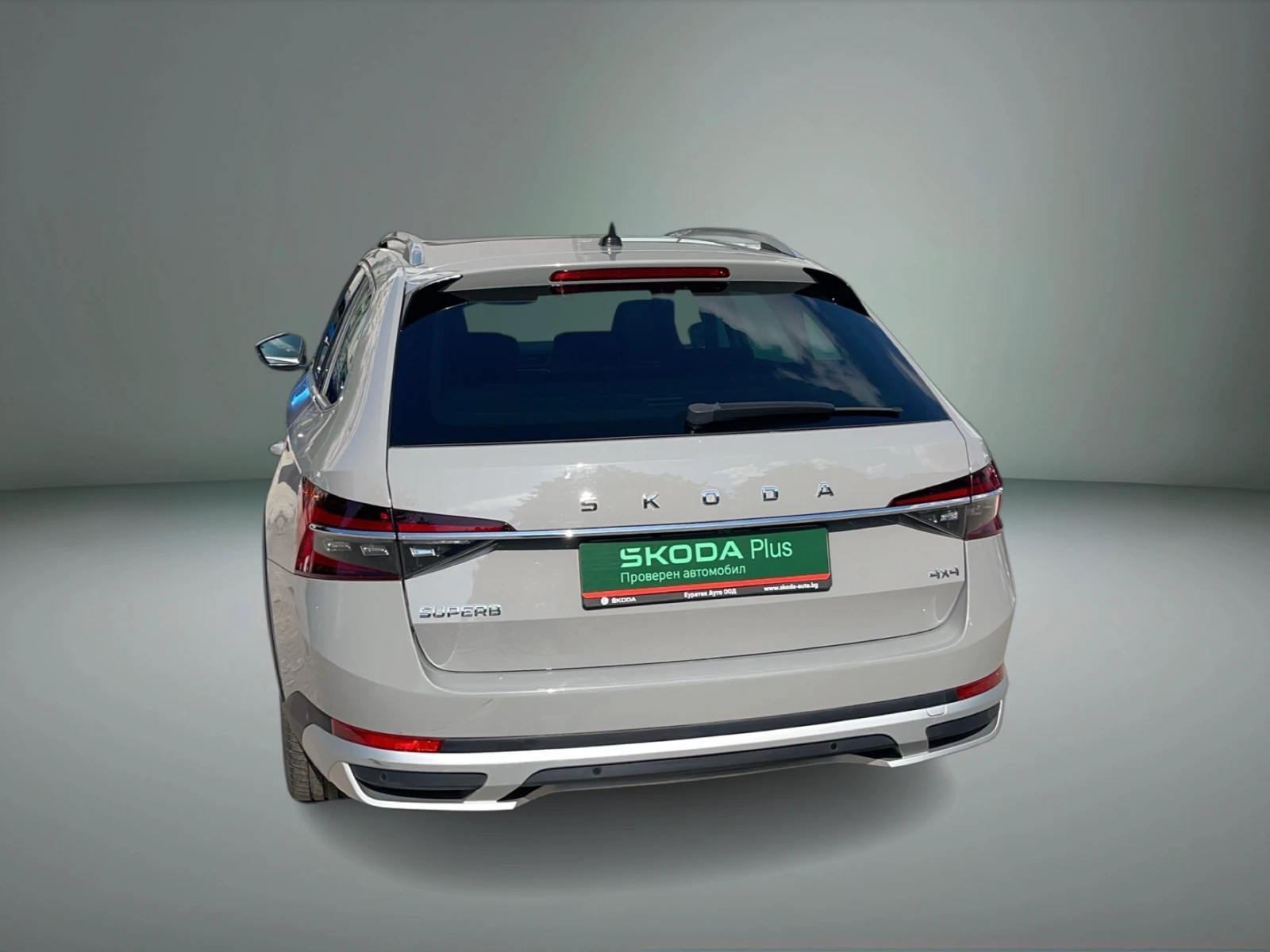 Skoda Superb 2, 0 TDI 7DSG 4X4, снимка 4 - Автомобили и джипове - 55665611