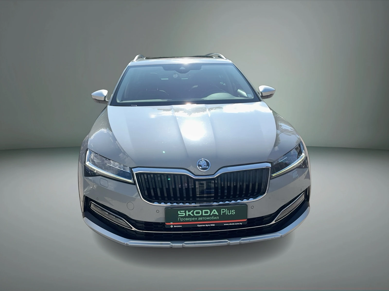 Skoda Superb 2, 0 TDI 7DSG 4X4, снимка 8 - Автомобили и джипове - 55665611