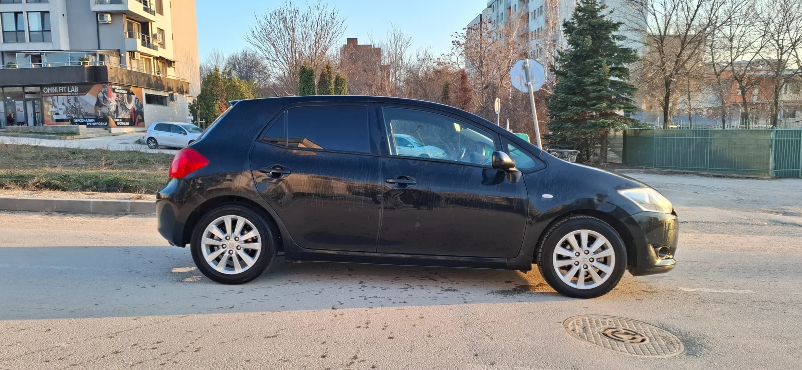 Toyota Auris 1.6i+ ГАЗ, снимка 6 - Автомобили и джипове - 55786169
