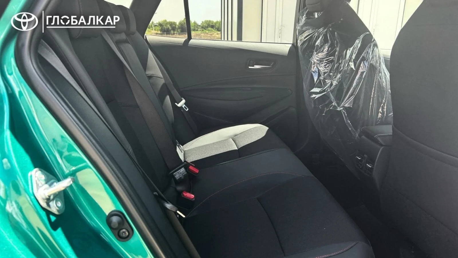 Toyota Corolla 2.0, снимка 5 - Автомобили и джипове - 55805029