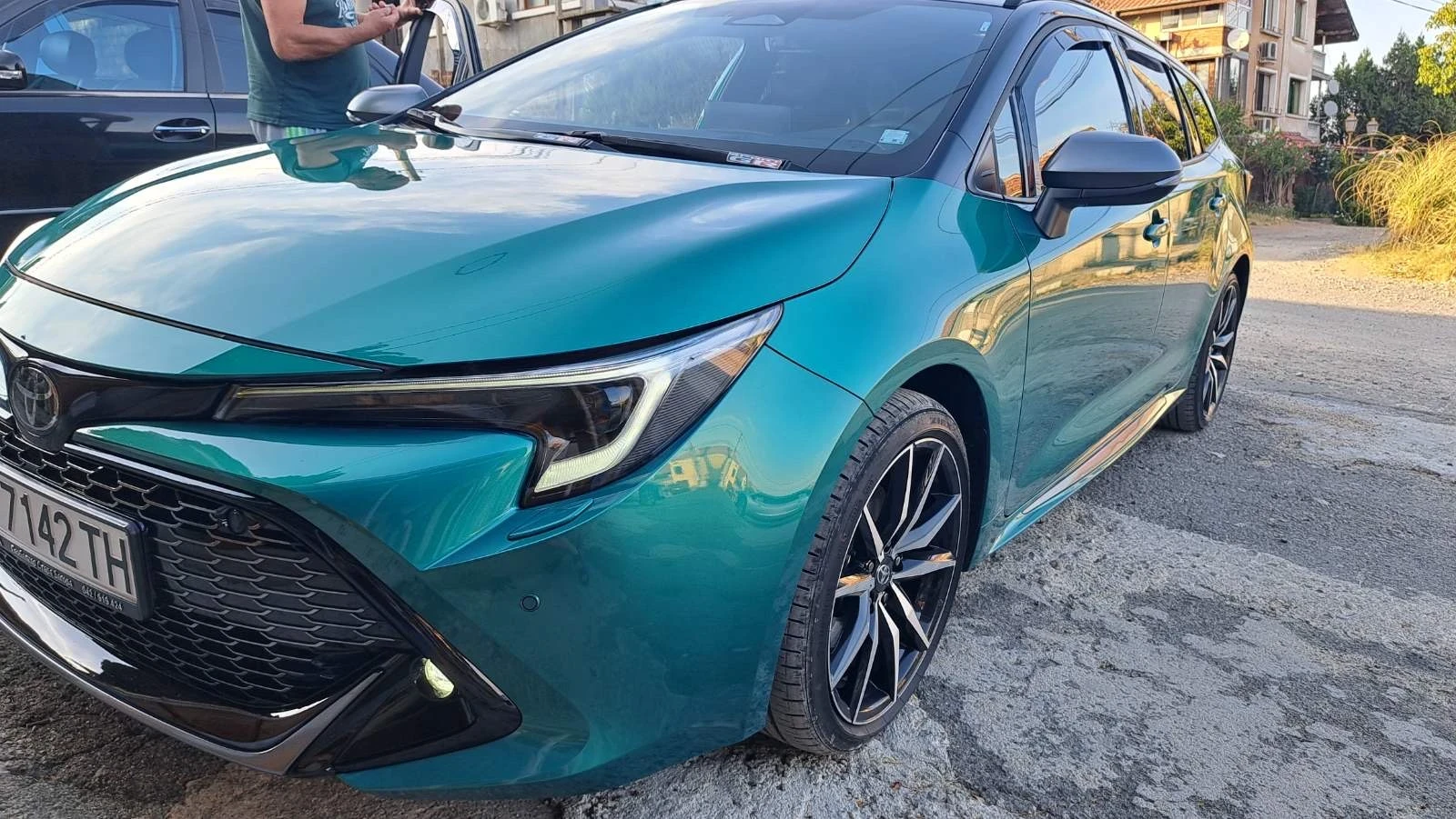 Toyota Corolla 2.0, снимка 13 - Автомобили и джипове - 55805029