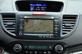 Honda Cr-v 2.2ШВЕЙЦАРИЯ-КОЖА/НАВИ/КСЕНОН/ПАНОРАМА/БЛУТУТ, снимка 12