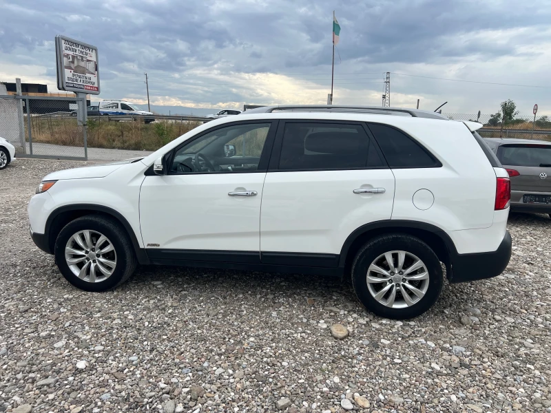 Kia Sorento 2.2 CRDI 4X4, снимка 7 - Автомобили и джипове - 47676136